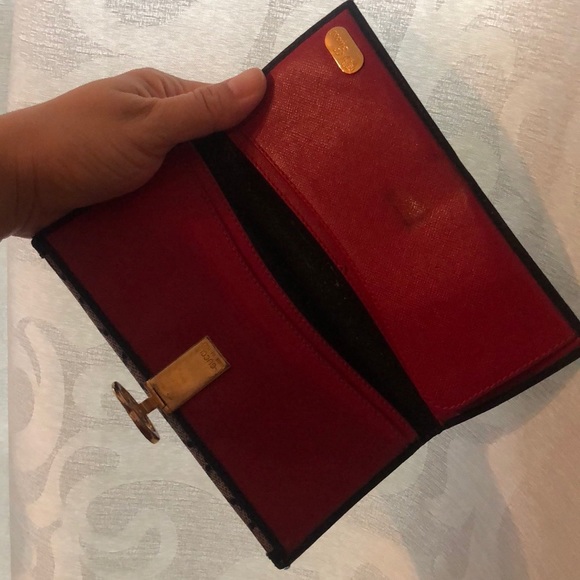 Gucci wallet - Picture 2 of 4
